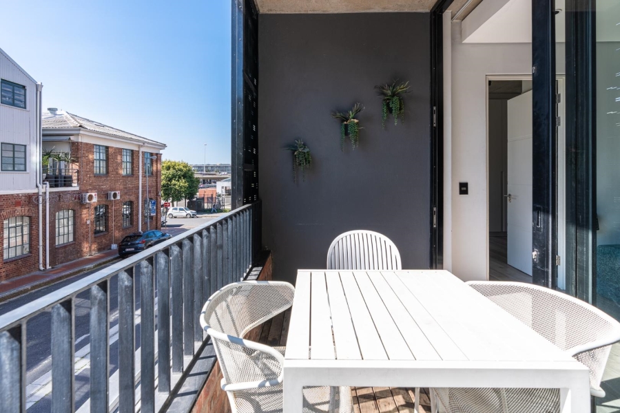 2 Bedroom Property for Sale in De Waterkant Western Cape